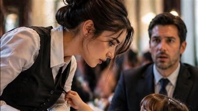 الملياردير قفل المطعم كله لما بنته اللي عندها سنتين حضنت الجرسونة