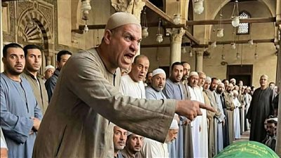 قصة الراجل دا وقف داخل المسجد وزعق أثناء الصلاة
