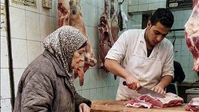المتقاعده والطعام