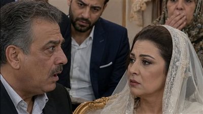 رجل في الخمسين من عمره تخانق