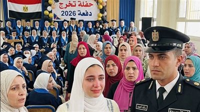 قصة فستان أمي الميتة خلاني ملكة