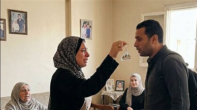 قصة كنت قد انتهيت من تنظيف حماتي