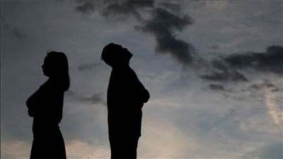 قصه ايدك فى ايدها