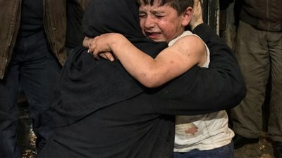 العجوز والخلفه