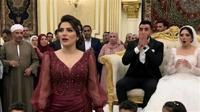 رماني بكلمة